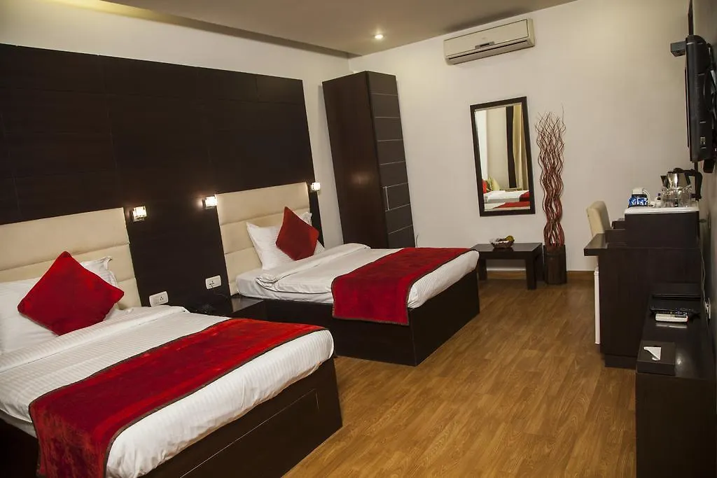 Hotel La Suite-1